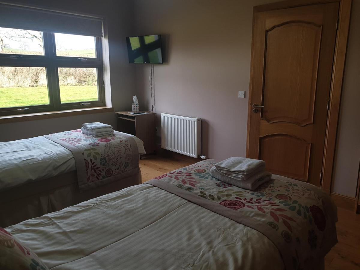 Bamflatt Farm Bed&Breakfast Strathaven Exteriör bild